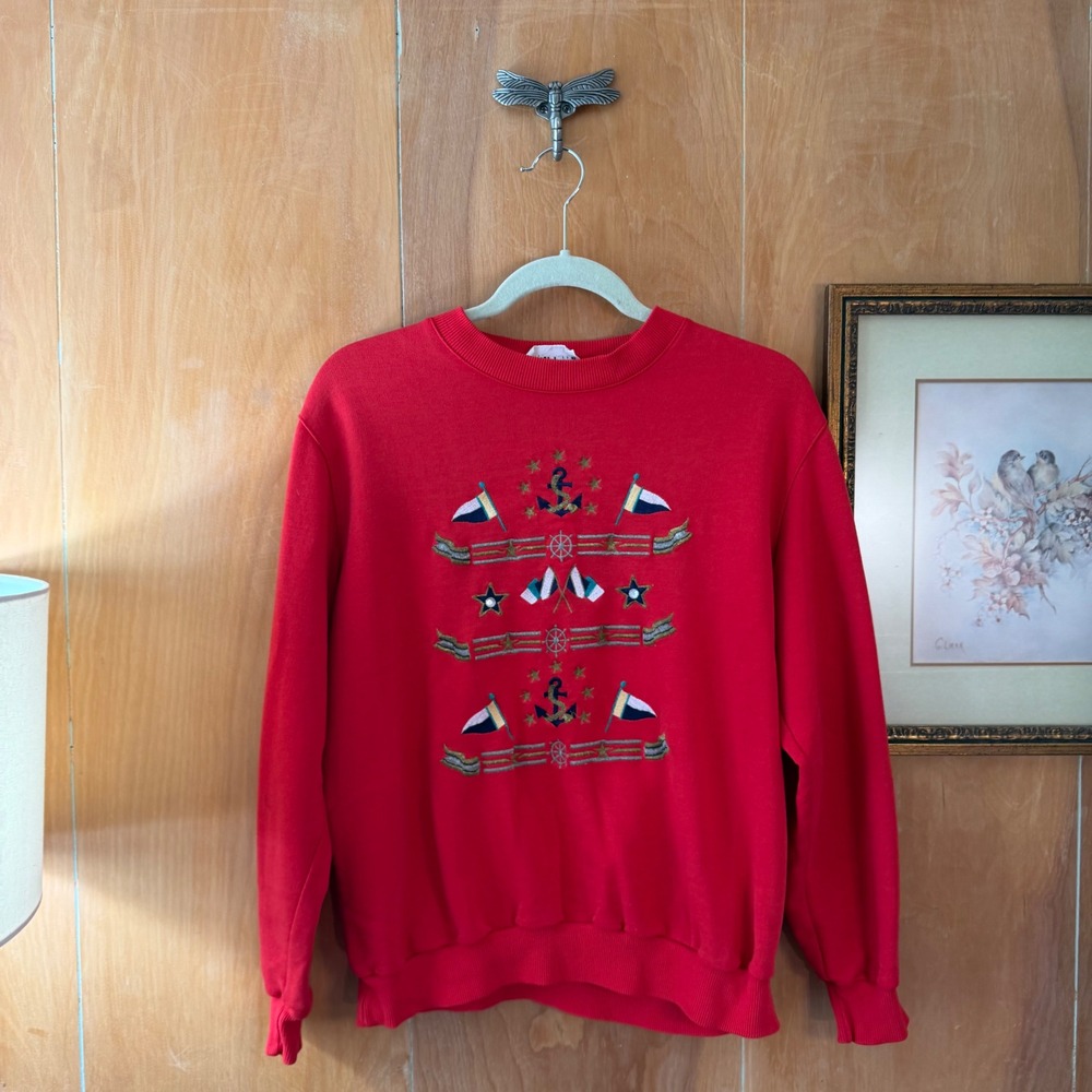 Vintage Alfred Dunner‎ Red Nautical Embroidered Sweatshirt Anchor Flags